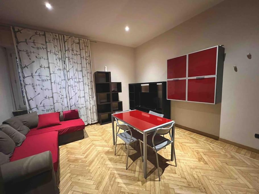 Ferienwohnung Grazioso Bilocale Comodo Ai Servizi Cuneo Exterior foto