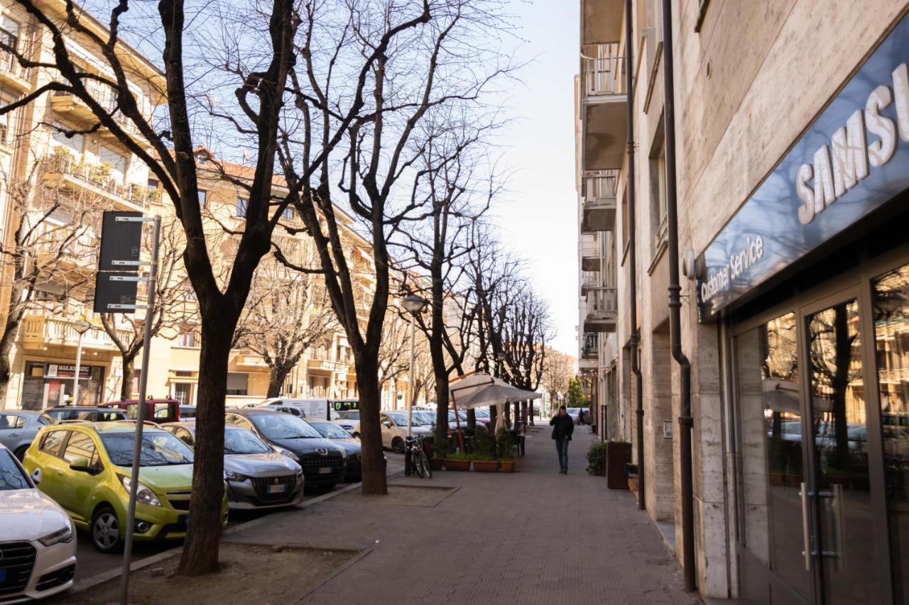 Ferienwohnung Grazioso Bilocale Comodo Ai Servizi Cuneo Exterior foto