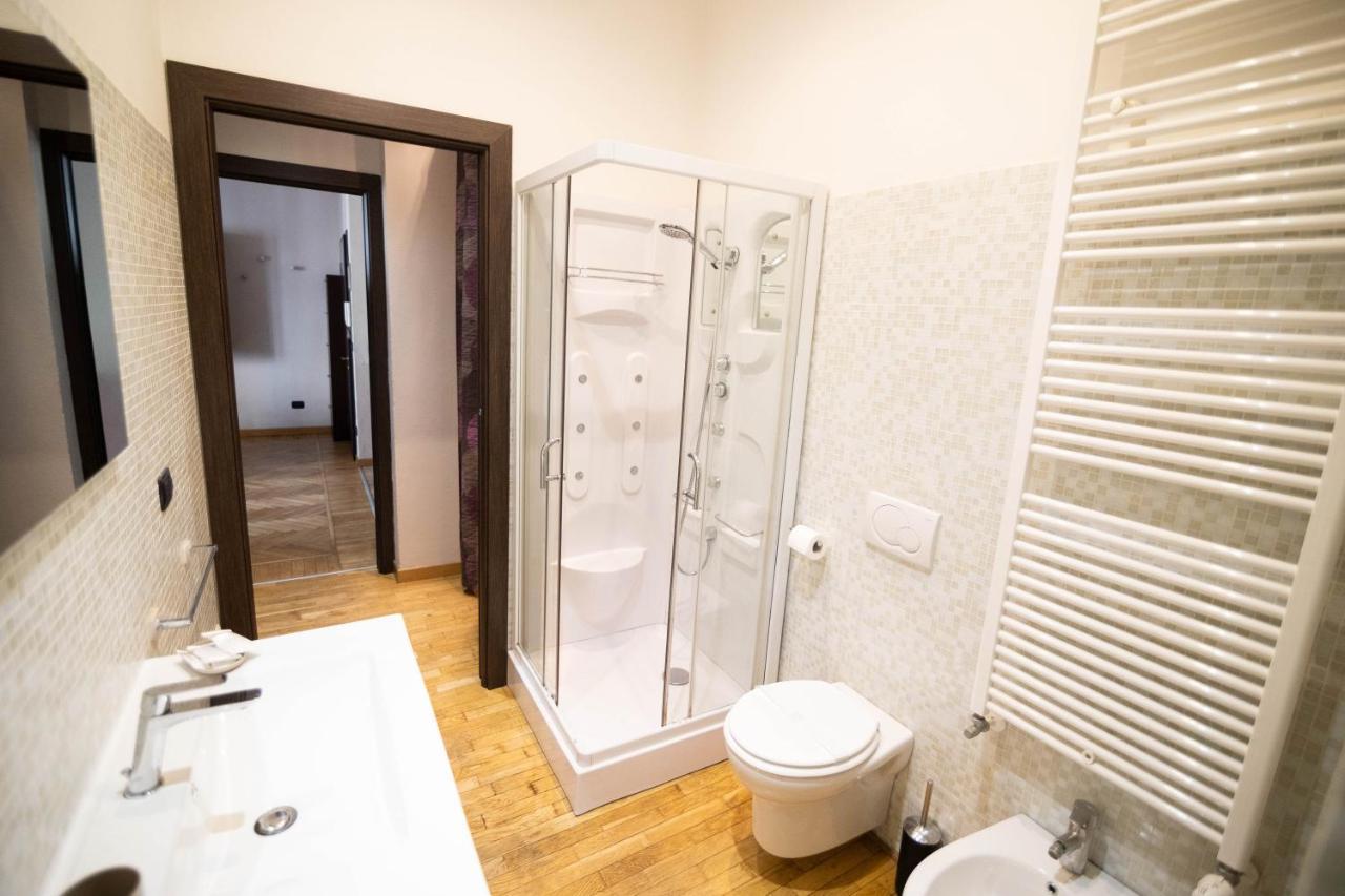 Ferienwohnung Grazioso Bilocale Comodo Ai Servizi Cuneo Exterior foto